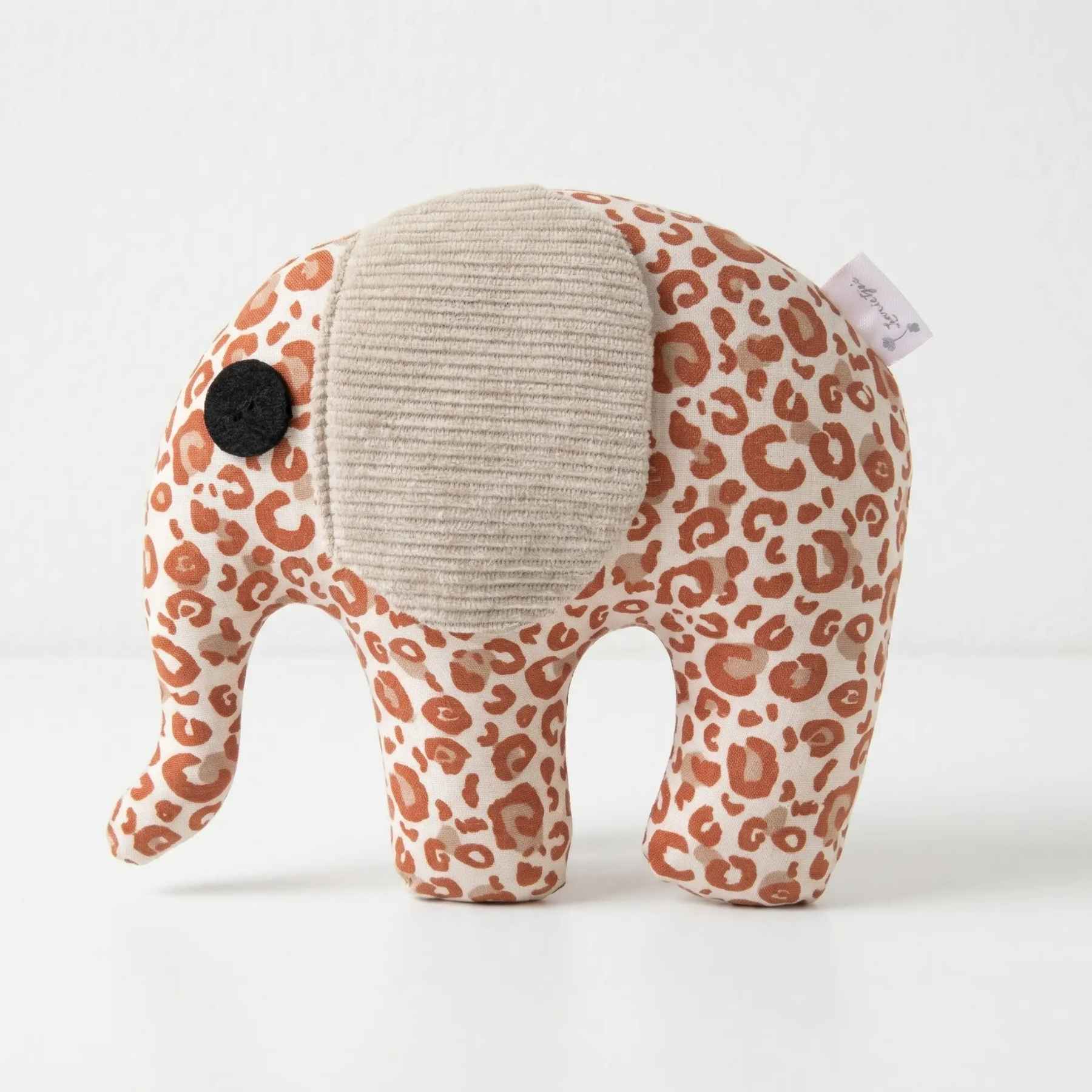 Handgemaakte olifant knuffel Panter Brick van Leonietje’s
