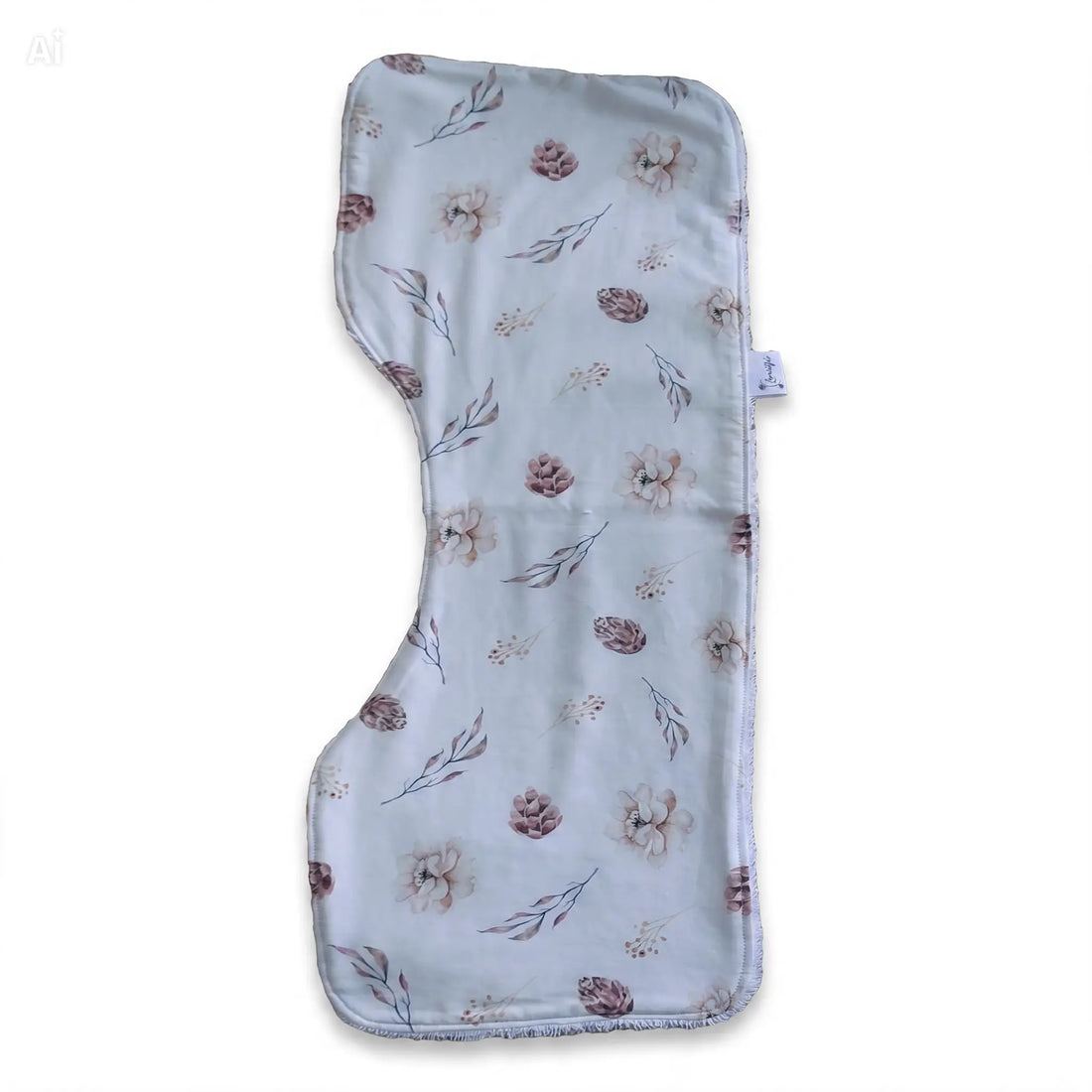 Handgemaakte spuugdoek over de schouder met dennenappelprint in oudroze en roestbruine tinten, 100% katoen voorzijde en badstof achterkant, ergonomische vorm met inham voor de nek — Leonietje's