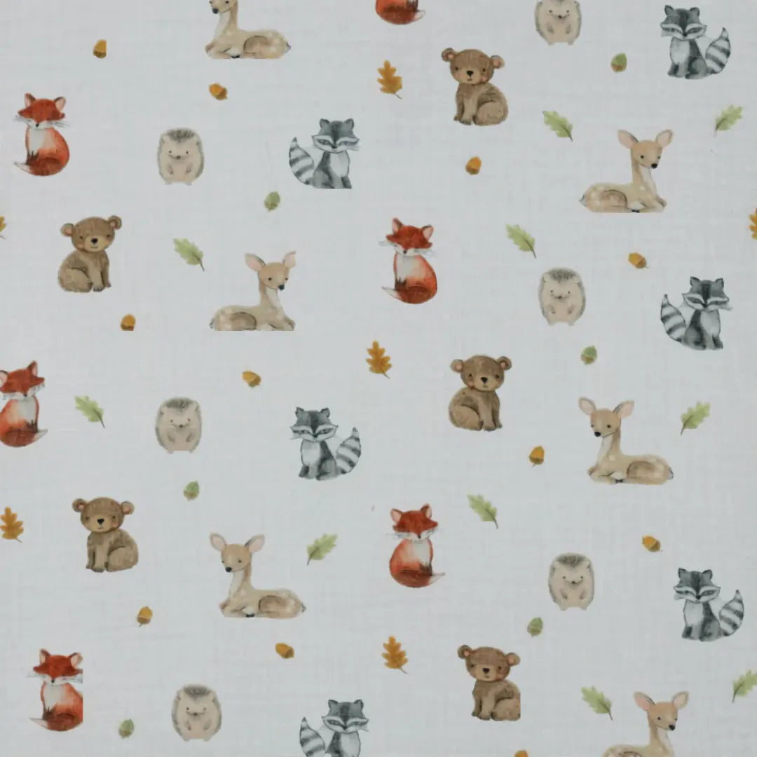 dubbele hydrofiele stof met dierenprint, bosdieren. leonietje's